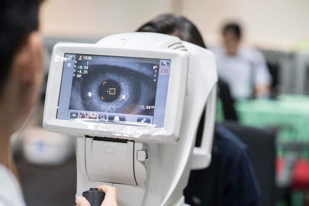 Cirurgia de Catarata: Restaurando a Visão com Segurança e Eficácia